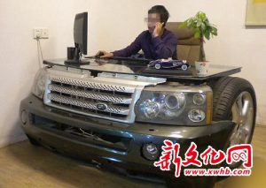 汽车改装最牛办公桌